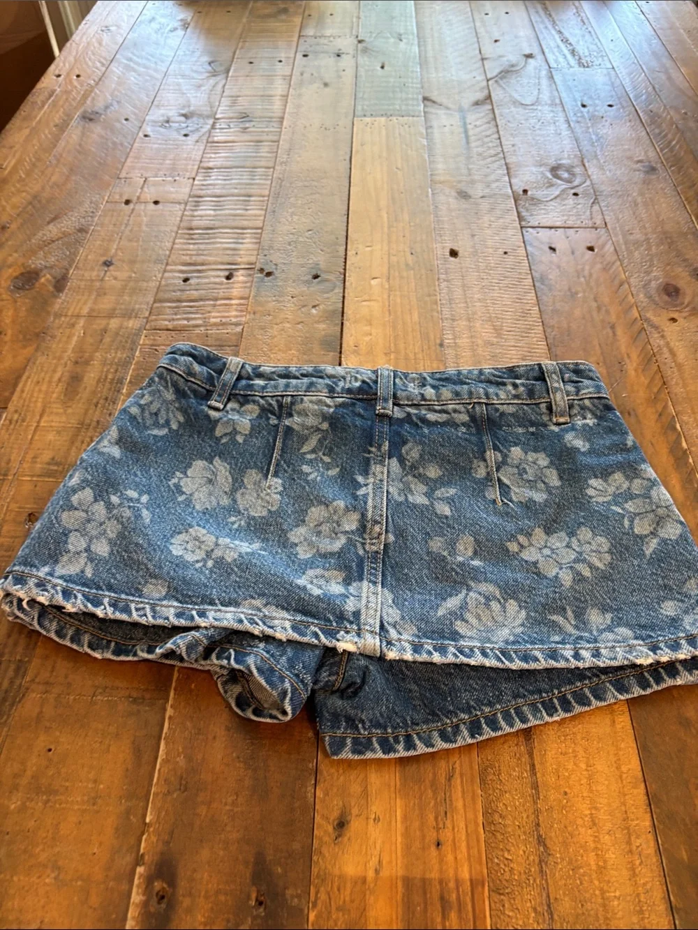 We The Free Floral Bleach-Effect Denim Skorts - Blue